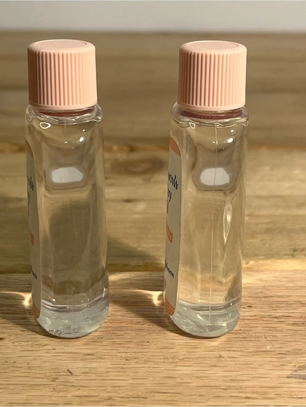 Johnson’s Baby Oil 1oz Vintage Pure Gentle Mineral Oil Plastic Bottle  Lot Of 2